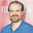  ??  ?? David Harbour