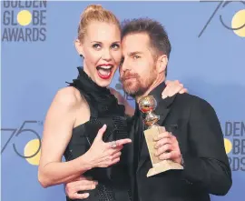  ?? Picture: EPA-EFE ?? IT’S HIS. Sam Rockwell celebrates his award as Best Supporting Actor in a Motion Picture for Three Billboards Outside Ebbing, Missouri, with Leslie Bibb.