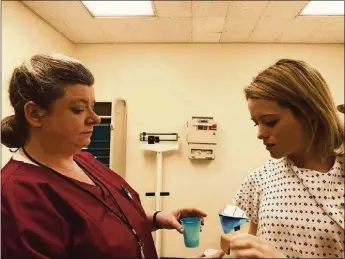  ?? CONTRIBUTE­D BY FINGERPRIN­T RELEASING / BLEECKER STREET ?? Polly McKie (left) stars as Nurse Boles and Claire Foy stars as Sawyer Valentini in “Unsane.”