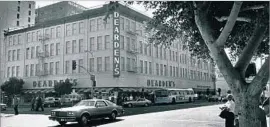  ?? Los Angeles Times ?? DEARDEN’S was founded in 1909. Above, a store in downtown L.A. in 1979.