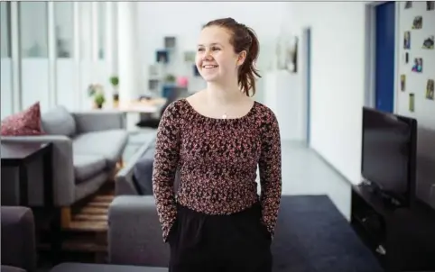  ??  ?? Den 16-årige Esther Vyff er i et år formand for Danske Skoleeleve­r. Bagefter begynder hun i gymnasiet i Esbjerg. Foto: Søren Vendelbo