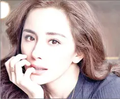  ??  ?? Yang Mi is one of the celebrity coaches in talent show The Coming One 2, which started airing end of June.
