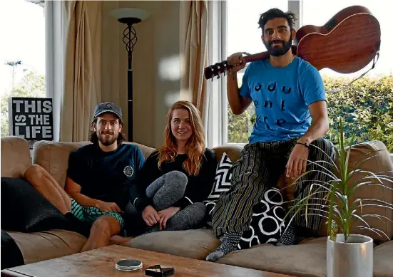  ?? SUPPLIED ?? Flatmates from Hauraki in Auckland’s North Shore, Chris Mysko, Jessica Birks and Pedram Modarres, fitted out their new flat via Neighbourl­y.co.nz.