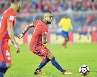  ??  ?? Arturo Vidal wordt als hoofdschul­dige gezien, dat Chili de WK niet heeft gehaald. (Foto: ESPN)