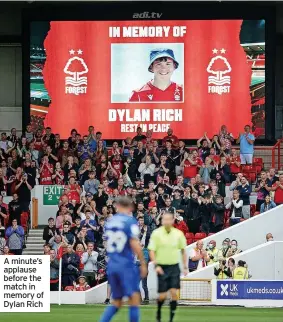  ??  ?? A minute’s applause before the match in memory of Dylan Rich