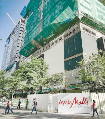  ?? SUNSTAR FILE ?? MORE BRICK AND MORTAR STORES OPENING. Property research firm Santos Knight Frank says Cebu has remained “an attractive playing field for property developers seeking to expand their retail arm.”