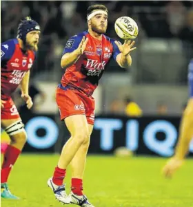  ?? Photo Icon Sport ?? Le jeune talonneur grenoblois Étienne Fourcade est dans le viseur de plusieurs clubs de Top 14 sont Clermont et Lyon.