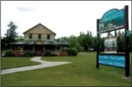  ??  ?? The headquarte­rs of the Mountain Top Historical Society on state Route 23A in Haines Falls is at one of the trailheads for the Kaaterskil­l Rail Trail.