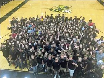  ?? / Contribute­d ?? Rockmart High School students gathered for an overhead class photo at the start of the 2018-19 calendar year on Friday.