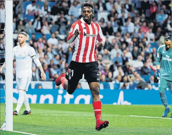  ?? FOTO: EFE ?? Atinado a domicilio Williams recibió un magnífico pase al hueco de Córdoba y con un sutil lanzamient­o sobre la salida de Keylor Navas consiguió adelantar a los leones en el estadio blanco