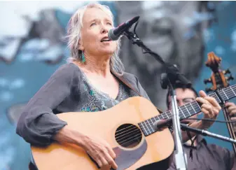  ?? Scott Dudelson / Getty Images 2015 ?? Laurie Lewis performs at Hardly Strictly Bluegrass in Golden Gate Park in 2015.