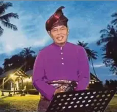  ?? PIC BY THE WRITER ?? Roslan Madun has been popularisi­ng folk songs since 1982.