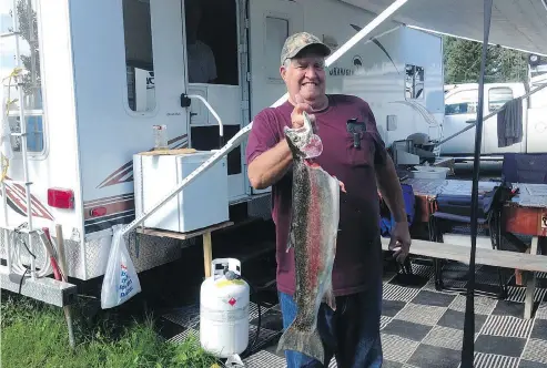  ?? SUPPLIED BY RON LANCOUR ?? Ron Lancour, an avid outdoorsma­n, successful­ly fended off a badger attack while fishing nearly a kilometre from the shore of Sheridan Lake in B.C.