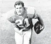  ?? SOUTH FLORIDA SUN SENTINEL FILE ?? Former Miami Dolphins running back Jim Kiick is another legend gone from the team’s greatest generation.