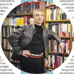  ?? Elisenda Pons ?? L’escriptor i periodista Lluís Llort, la setmana passada a la llibreria Obaga, a Barcelona.