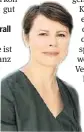  ??  ?? Marta Kwiatkowsk­i ist Trendforsc­herin und Retail-expertin am Gottlieb-duttweiler-institut.