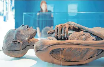  ?? FOTO: DPA ?? Anlässlich der Mumien-Sonderauss­tellung in den Reiss-Engelhorn-Museen in Mannheim widmet sich diese Woche eine Tagung dem Thema der Unsterblic­hkeit.