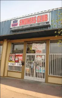  ??  ?? The American Smokers Club is seen on Waterloo Drive in Stockton on Wednesday.