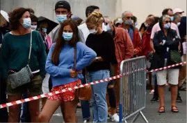  ?? (Photo AFP) ?? Opération dépistage de grande ampleur, hier à Quiberon.