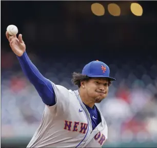  ?? ALEX BRANDON — THE ASSOCIATED PRESS ?? Mets starting pitcher Taijuan Walker throws during the first inning of Thursday’s game.