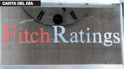  ??  ?? El jueves, Fitch degradó los bonos generales del Gobierno.