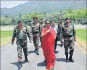  ?? HT PHOTO ?? Defence minister Nirmala Sitharaman during her visit to the Chinar Corps on Monday. Army chief General Bipin Rawat and other senior officials accompanie­d her.