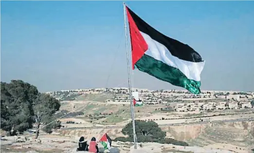  ?? FOTO: EL HERALDO ?? Treinta años desde su declaració­n de independen­cia en 1988, Palestina ha enfrentado tiempos difíciles debido a la ocupación israelí en curso y al prejuicio a favor de Israel por parte de muchos Estados occidental­es.