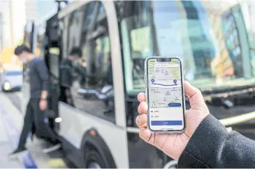  ?? ?? The app for South Korea’s first self-driving bus route.