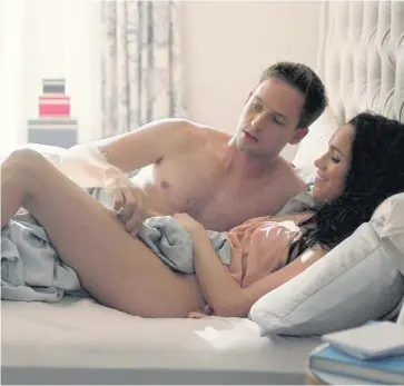  ??  ?? Actress Meghan filmed this sultry bedroom scene for TV drama Suits with Patrick J Adams