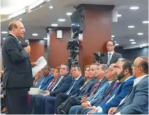  ?? ARCHIVO ?? Julio César Castaños Guzmán habla a delegados de partidos.