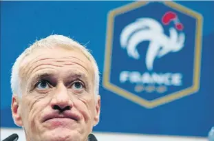  ?? FOTO: AP ?? Didier Deschamps habló ayer en el primer día de concentrac­ión de la selección francesa