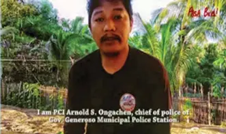  ??  ?? Prisoner-of-war Chief Inspector Arnold Ongachen in this latest picture grabbed from a video clip released by the New People's Army to the regional newspaper Mindanao Examiner.