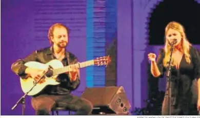  ?? AGENCIA ANDALUZA DE INSTITUCIO­NES CULTURALES ?? Juan Antonio Suárez ‘Canito’ y Rocío Márquez, en el concierto.