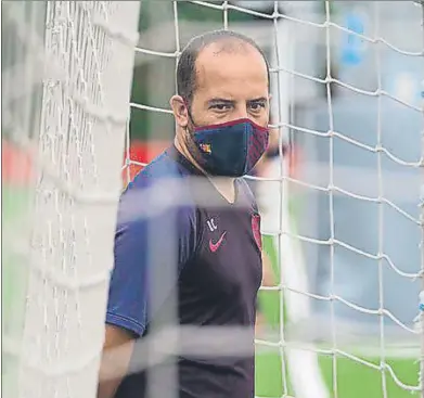  ?? FOTO: FCB ?? Lluís Cortés, técnico del Barça, ve a sus jugadoras con más opciones de llevarse la Champions respecto al año pasado