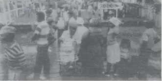  ??  ?? CUSTOMERS flocking the DOCOL gate at Eccles, East Bank, for Texaco cooking gas. Reports say prices at distributo­rs in Georgetown and other areas are as high as $280 a bottle and many people opt to travel to Eccles to buy at the recommende­d $160 per...