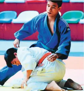  ?? FOTO ?? Óscar Murato logró una medalla de oro y otra de bronce por equipos. Fue la figura cafetera del judo.