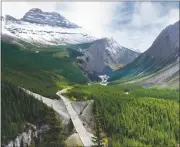  ?? GETTY IMAGES ?? The 140-mile Icefields Parkway stretches from Banff to Jasper as it winds its way through the Canadian Rockies.