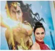  ??  ?? Die Schauspiel­erin Gal Gadot 2017 bei der Weltpremie­re von „Wonder Woman“.