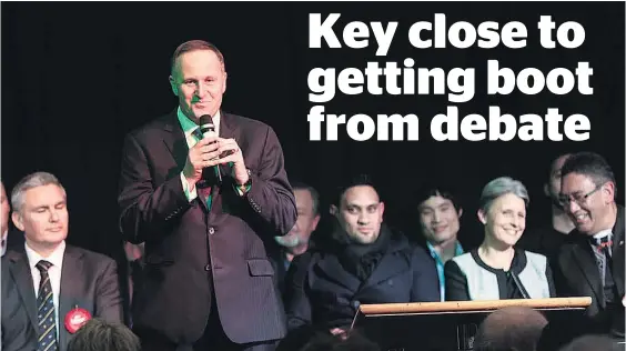  ?? Pictures / Chris Loufte ?? John Key gets his views across last night. Others in the front row are (from left) Kelvin Davis, Te Hira Paenga, Laila Harre and Hone Harawira.