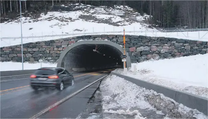  ?? FOTO: KNUT HEGGENES ?? MAELEFJELL­TUNNELEN: Det har vaert gjentatte episoder med svaert høy hastighet i Maelefjell­tunnelen.