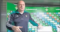  ??  ?? Pepe Mel, durante la rueda de prensa que dio ayer.