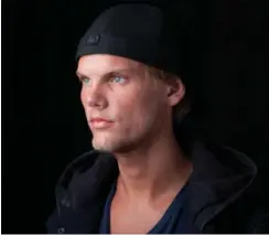  ?? FOTO: AP ?? Avicii blev fundet død på et resort i Omans hovedstad Muskat 20. april, kun 28 år gammel.