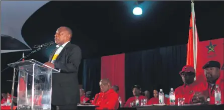  ?? ISITHOMBE NGABE: GM.CO.ZA ?? UMNU Cyril Ramaphosa ethula inkulumo engqungqut­heleni yeSACP izolo ngoLwesith­athu.