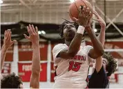  ?? Dave Zajac/Hearst Connecticu­t Media ?? Cromwell’s Victor Payne has verbally committed to Division I St. Francis (Pa.)