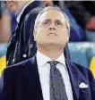  ?? Ansa/LaPresse ?? In corsa Il presidente della Lazio, Claudio Lotito, cerca un posto in Parlamento, come quello della Samp, Massimo Ferrero, e Paola Ferrero