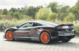  ??  ?? McLaren Special Operations has delivered a personaliz­ed McLaren 675LT following a 1,000-hour plus project that recreates the livery of the legendary F1 GTR ‘Longtail’.