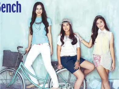  ??  ?? Pastel tops rule: Bench endorsers Julia and Claudia Barretto and Juliana Gomez in the latest fashions for girls, available at Bench stores.