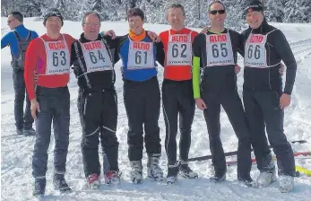  ?? FOTO: ILKA DIENER ?? Das Team „4 gewinnt“wurde sechster Sieger. Für den Schneeschu­hverein Tuttlingen waren Gerhard Frech, Mario Renz, Ilka Diener, Michael Diener, Daniel Lutz und Rainer Bacher dabei.