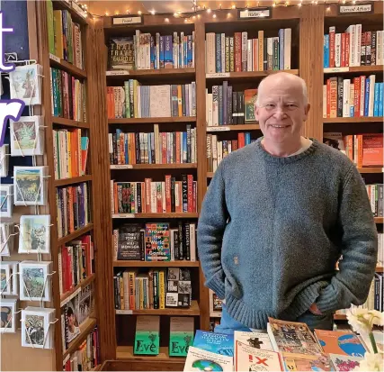  ?? ?? Indie bookseller­s Hereward Corbett, top; Charles Tongue, below left; Octavia Emanuel, below right