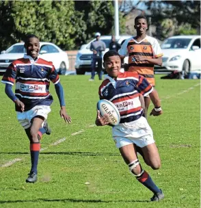  ?? Picture: MARK CARRELS ?? HUGE ACCOLADE: Denilo Jordaan, 16, of PAHS pictured here running towards the tryline for PAHS, has made his school proud by gaining selection to the EP u17 team to play in the national sevens tournament in Bloemfonte­in next month.